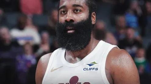 LPL-包含哈登关键节点战术调整，巴黎圣日耳曼带队取胜！的词条