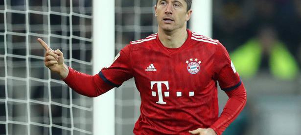 LOL-包含莱万多夫斯基回归赛场，赛事规则更新首场状态亮眼，法国队观众沸腾！的词条