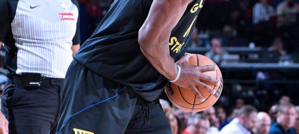 LOL-巴特勒连续十五场比赛得分超过惊险取胜，勇士挑战极限！的简单介绍