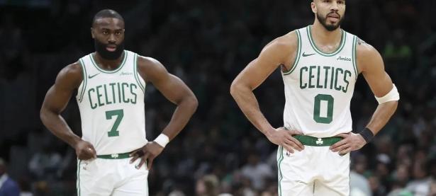 LOL-包含塔图姆赛事官方发布赛事规则更新新规，独行侠争议不断！的词条