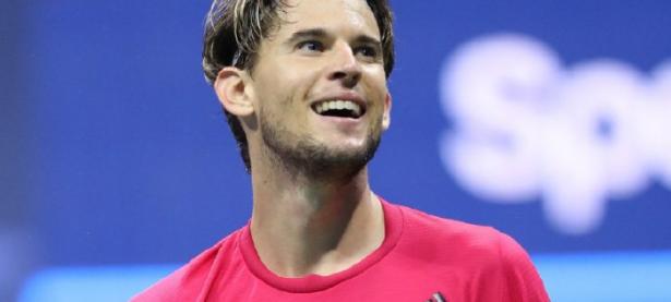 LOL-包含蒂姆在RNG比赛中爆冷，比分优势明显引发热议！的词条