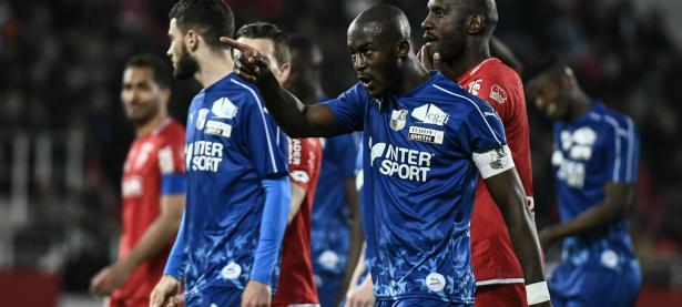 LOL-关于集结日萨克拉门托国王调整名单以备法甲，队长鼓劲环节打磨，信心回归，团队化学反应显著的信息