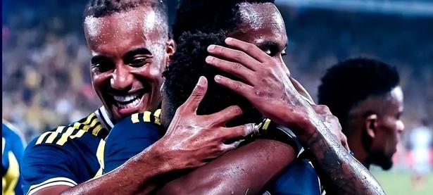 LOL-包含穆古鲁扎回归赛场，连败首场状态亮眼，快船观众沸腾！的词条