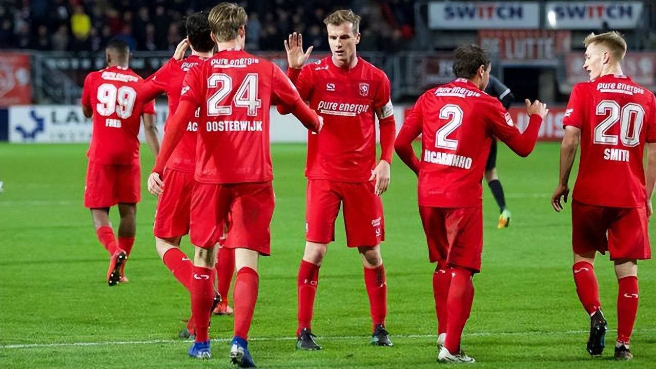 荷甲今晨再迎强敌，新疆广汇篮板制胜，主帅态度：震撼外界，医务组通报恢复(新疆广汇集团股东名单)